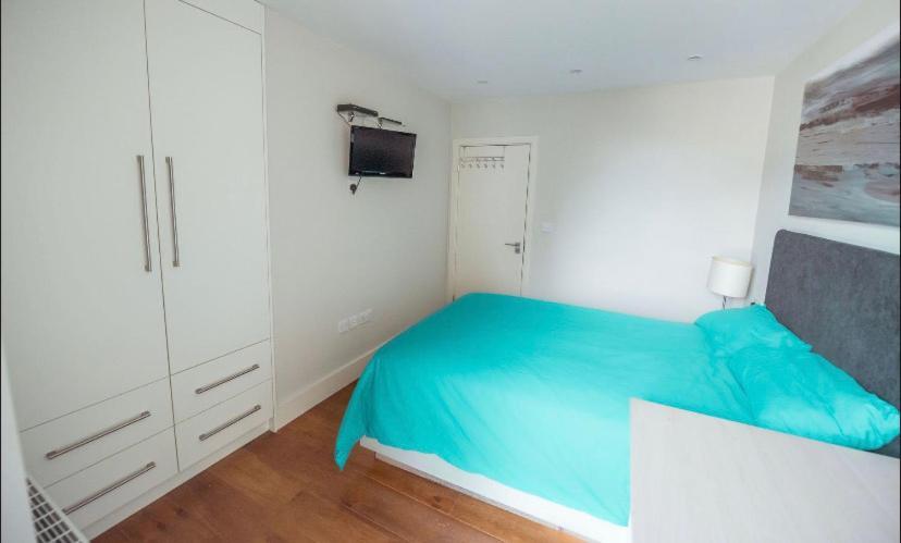 Fantastic 3 Bedrooms Flat In Euston Zone 1 런던 외부 사진